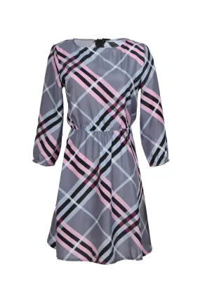 Dating With This Sexy Plaid Dress